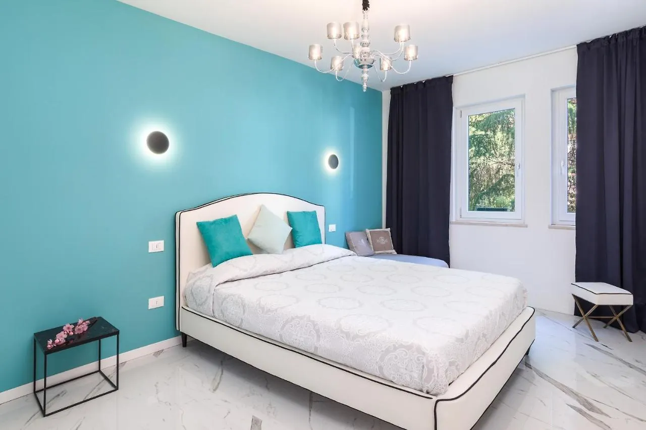 Ca' Dei Cedri Otel Mestre Konukevi