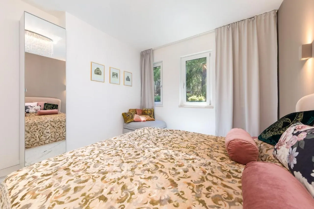 Guest house Ca' Dei Cedri Hotel Mestre